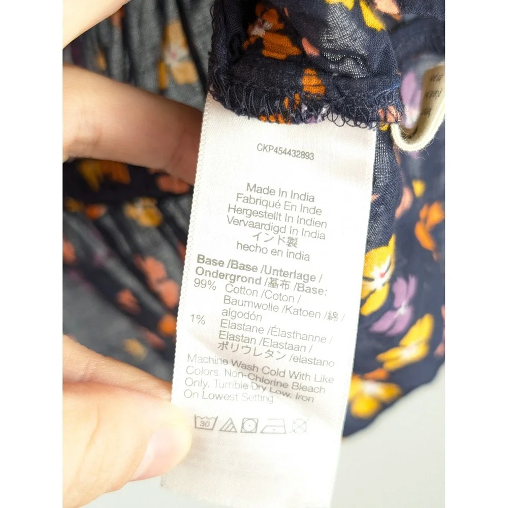 Ditsy Floral Smocked Puff Sleeve Peasant Top Sz M Navy Cottagecore Prairie Boho